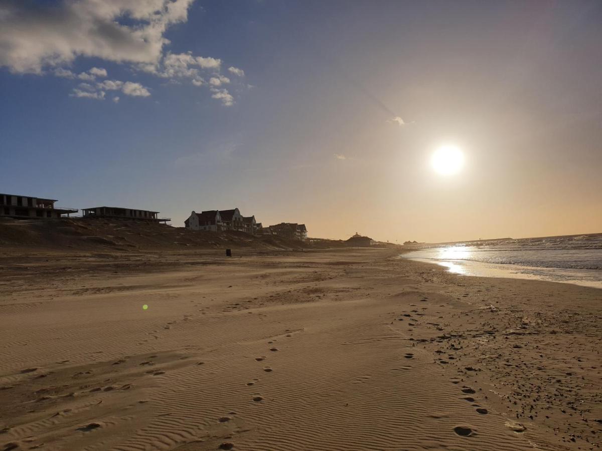 Penthouse Windkracht 10 Aan Het Strand Van Cadzand Εξωτερικό φωτογραφία